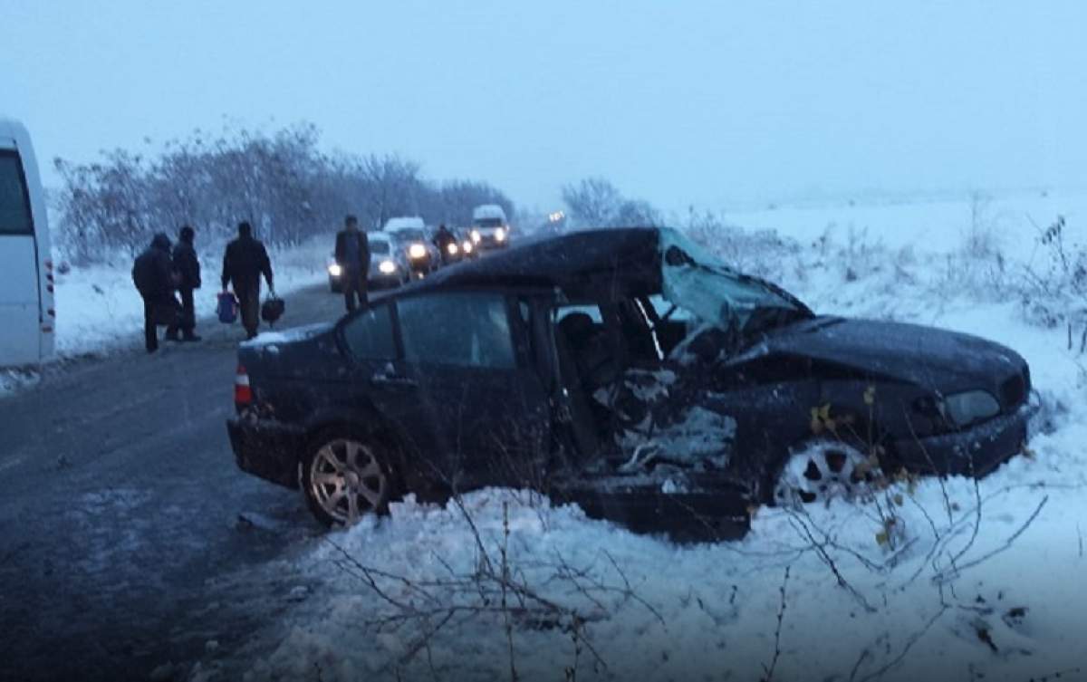 FOTO / Accident grav în Olt, luni dimineaţă! Un echipaj SMURD a intervenit de urgenţă