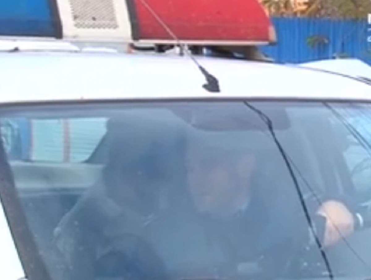 VIDEO / Un bărbat din Argeş şi-ar fi ucis prietenul pentru că l-a prins cu soţia! Declaraţiile cutremurătoare ale vecinului