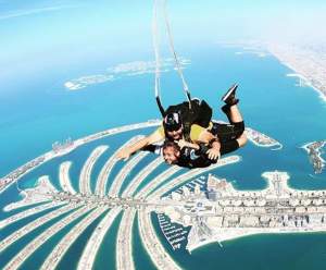 VIDEO / Dinu Maxer şi-a riscat viaţa în vacanţa din Dubai. "Sper să nu se întâmple ceva"