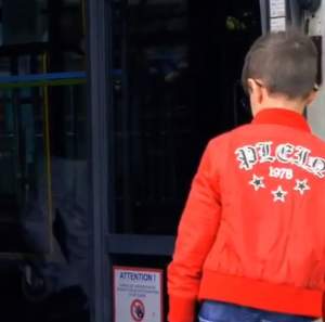 VIDEO / S-a săturat să-l mai ţină secret! Philipp Plein, ipostază emoţionantă alături de fiul său