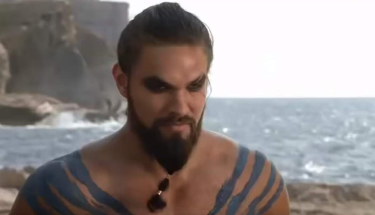 FOTO / Dovada că Jason Momoa nu și-a lăsat barbă doar pentru rolul „Khal Drogo”, din „Game of Thrones”. Actorul e total neîngrijit!