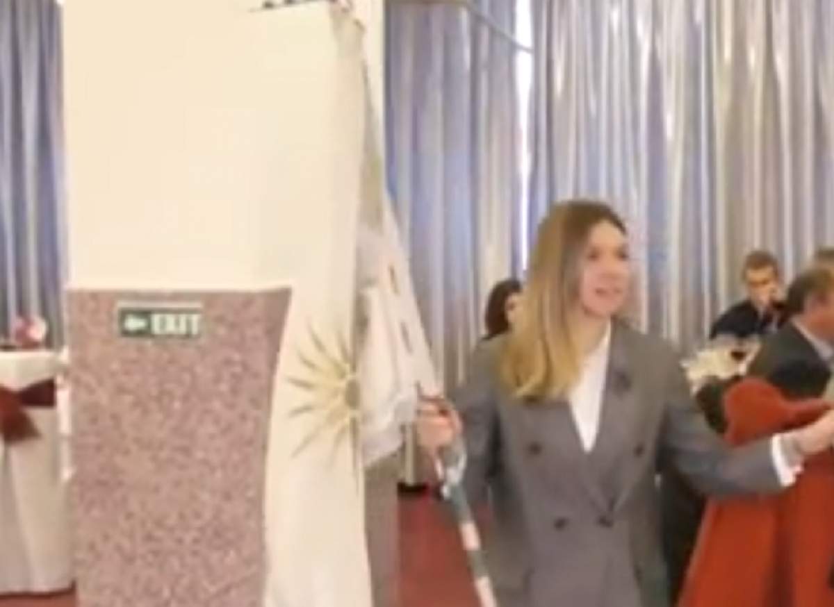 VIDEO / Simona Halep a încins ringul de dans! Privirile tuturor erau aţintite asupra ei