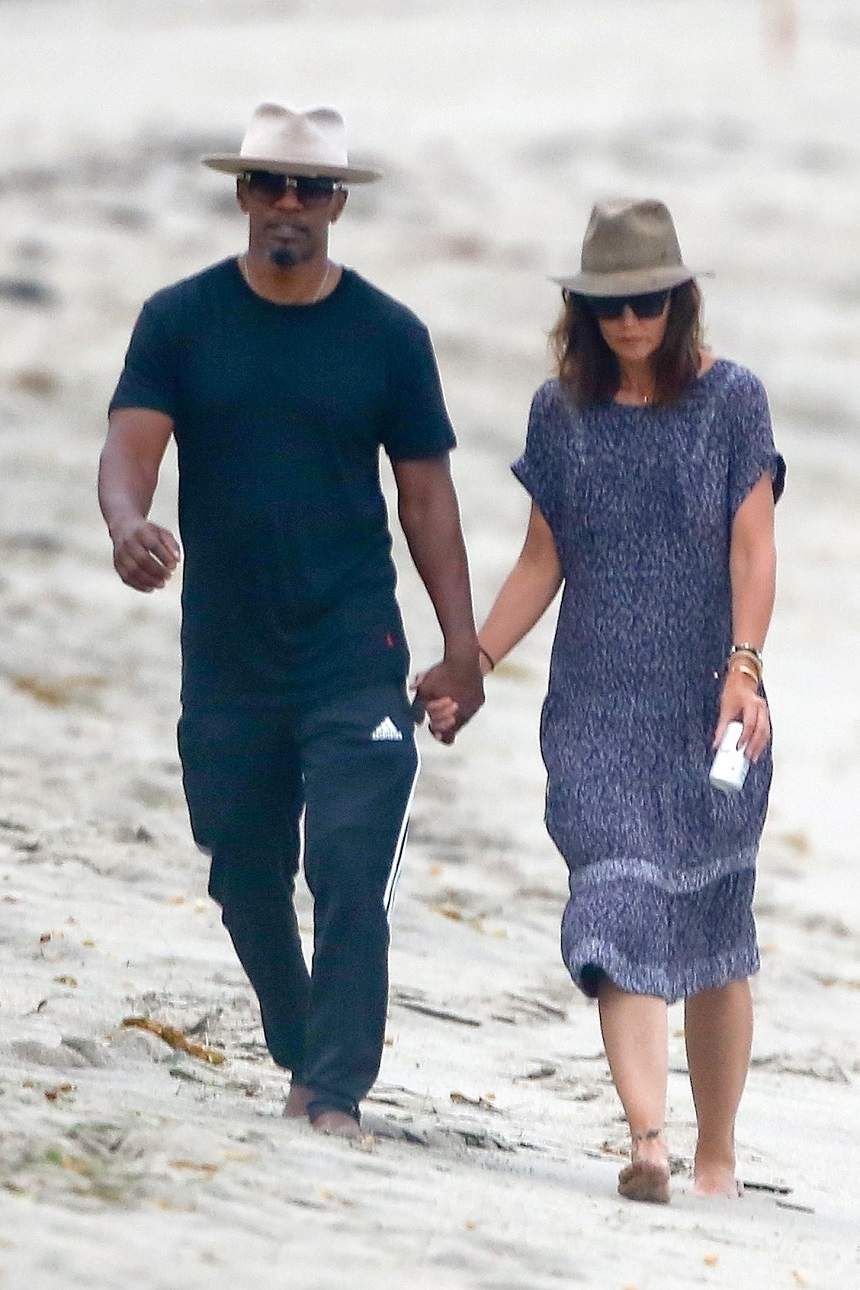 BOMBĂ în showbiz! Katie Holmes se mărită cu Jamie Foxx