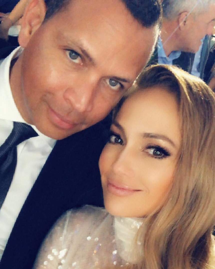 FOTO / Jennifer Lopez şi Alex Rodriguez, pregătiri de nuntă? Unde au fost surprinşi îndrăgostiţii
