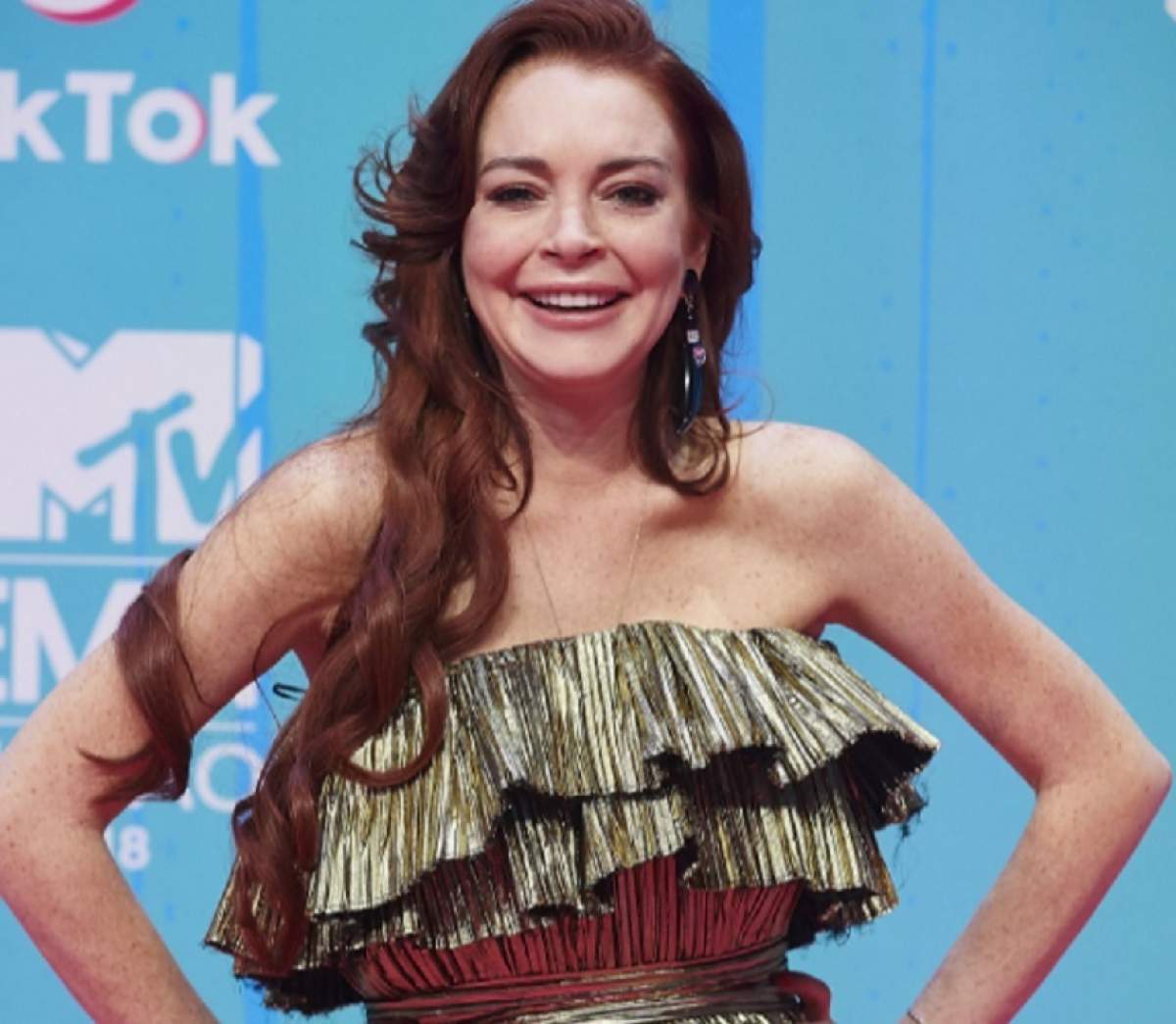 FOTO / Lindsay Lohan, amețită de aburii alcoolului la MTV Music Awards. Vedeta a bifat o apariție horror