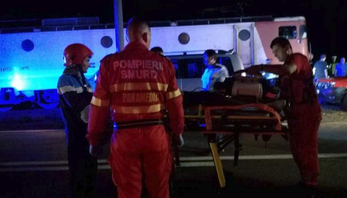 Accident teribil în Argeș! Trei tineri au fost spulberați, în timp ce împingeau un autoturism condus de un copil de 14 ani
