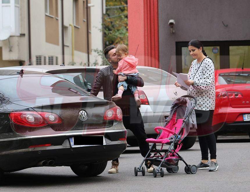 VIDEO PAPARAZZI / Fericirea are chipul ei! Gabriela Cristea e numai zâmbete, de când a rămas gravidă! Imagini exclusive cu vedeta la medic