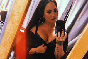 Demi Lovato trăiește izolată, după ce a ieșit de la dezintoxicare. Artista este păzită non-stop