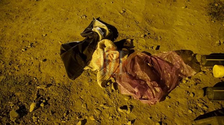 FOTO / Noapte de coşmar în Iaşi! O femeie a murit călcată de tren, iar alte două persoane au fost lovite pe trecerea de pietoni