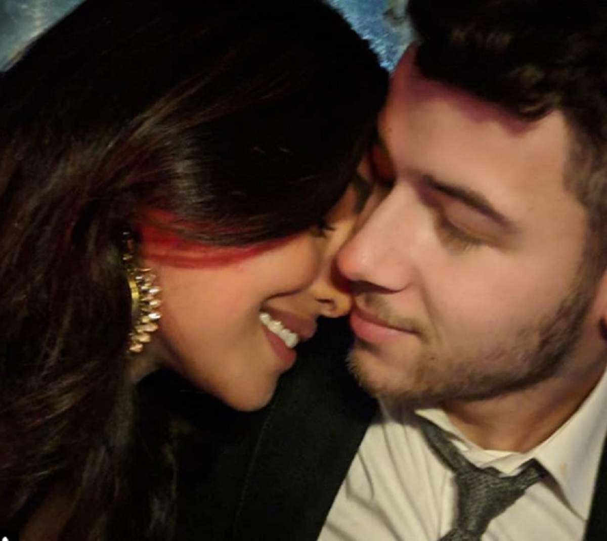 Nuntă mare la Hollywood! Nick Jonas s-a însurat cu actrița Priyanka Chopra