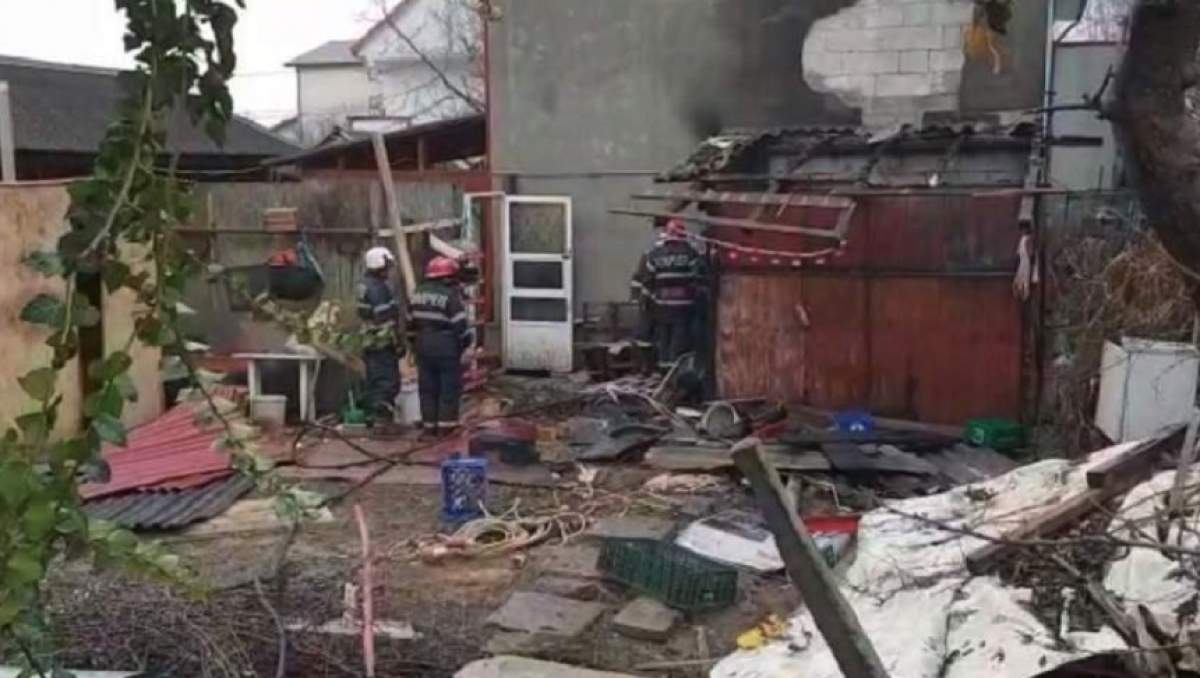 FOTO / Explozie devastatoare în Costineșți! Un bărbat și-a pierdut viața în urma deflagrației