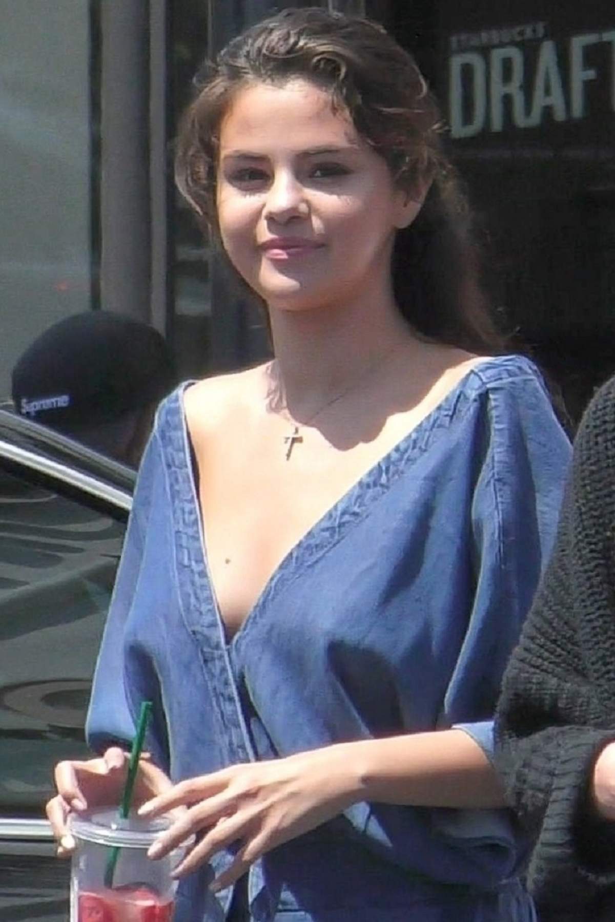 FOTO / Selena Gomez, prima apariție publică după ce e ieșit de la psihiatrie. E transformată total