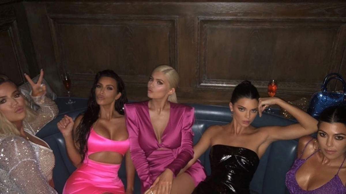 Surorile Kardashian-Jenner au anunțat încheierea unei ere: „Sperăm că v-ați bucurat de această călătorie”