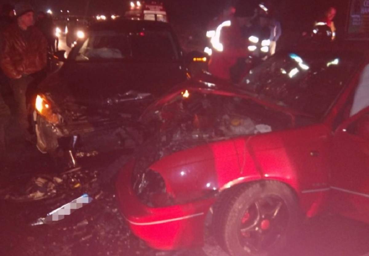 Accident grav în Tulcea! Sunt șase victime, după ce două mașini s-au făcut praf