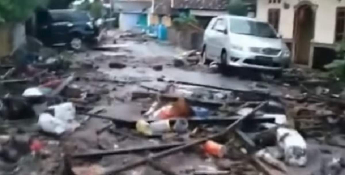 Bilanț cutremurător după tsunamiul din Indonezia! 281 de oameni au murit și peste 1000 au fost răniți