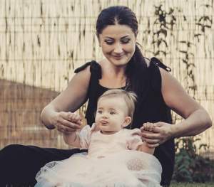 FOTO / Imagine emoționantă cu fiica Gabrielei Cristea! Cum a surprins-o celebra moderatoare pe micuța Victoria