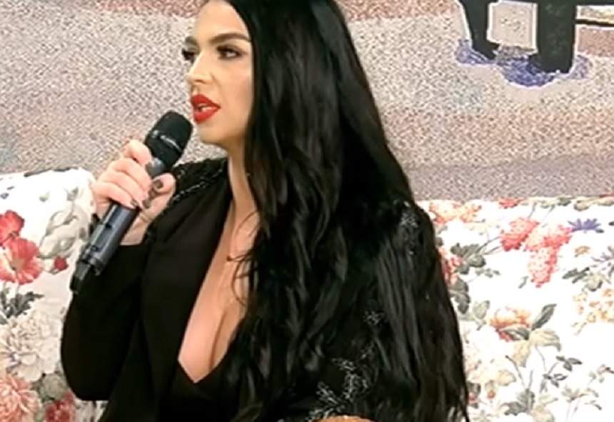 "Kim Kardashian de România" a hotărât când face nunta, dar este în urmă cu pregătirile: "Suntem daţi peste cap"