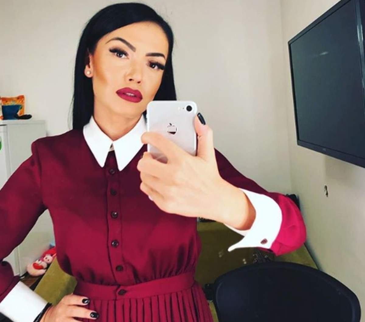 FOTO / Oau! Andreea Mantea şi-a făcut o schimbare uluitoare de look. Rămâi cu gura căscată!