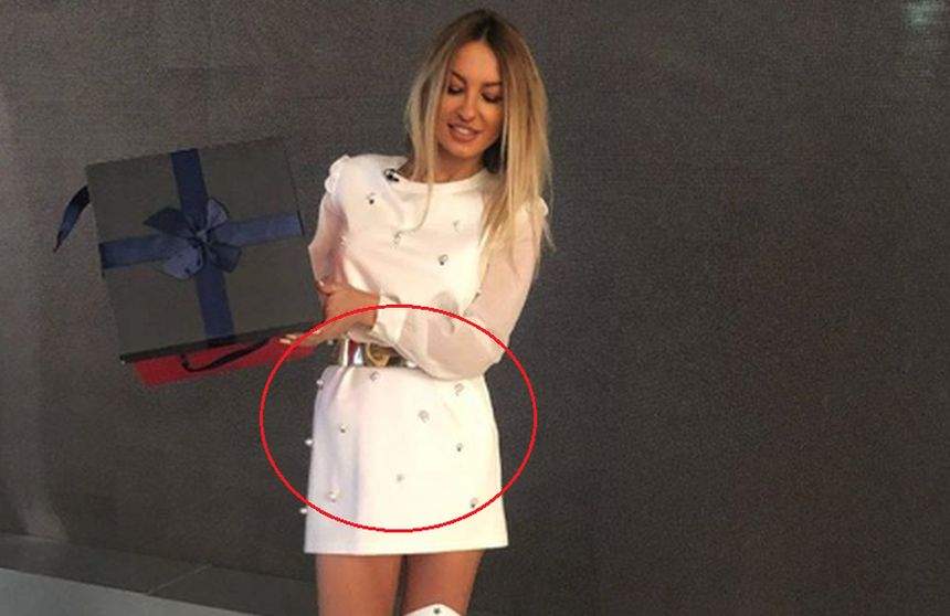 FOTO / Ce burtică drăgălaşă are! Flavia Mihăşan nu îşi mai ascunde sarcina!