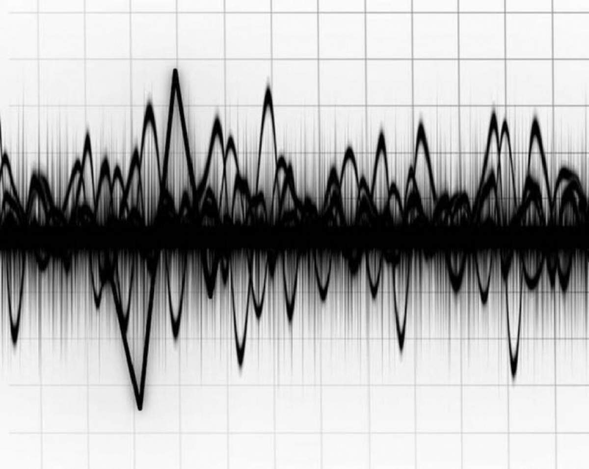 Două cutremure în România, noaptea trecută. Câte grade au avut seismele