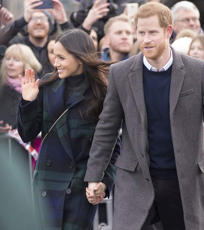 Meghan Markle a încălcat deja protocolul! Gestul făcut de viitoarea soţie a prinţului Harry a stârnit controverse