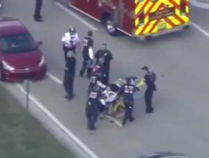 VIDEO / UPDATE: Cel puțin 17 morți și 50 de răniți în urma unui atac armat la o școală din Florida. Autorul era obsedat de arme