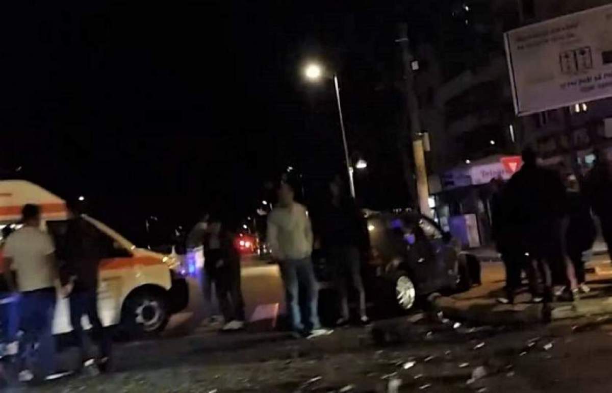 Impact teribil în Buzău! Un automobil condus de un tânăr de 19 ani a spulberat un microbuz plin cu pasageri