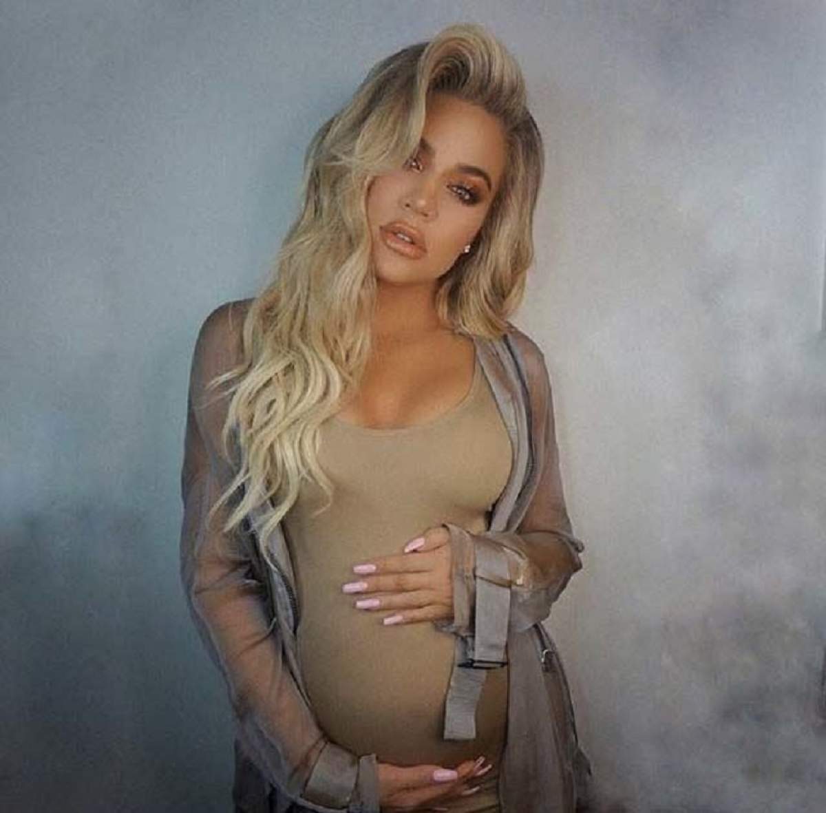 VIDEO & FOTO / Khloe Kardashian, dureri groaznice înainte să nască: ''Efectiv, nu mă pot mişca!''