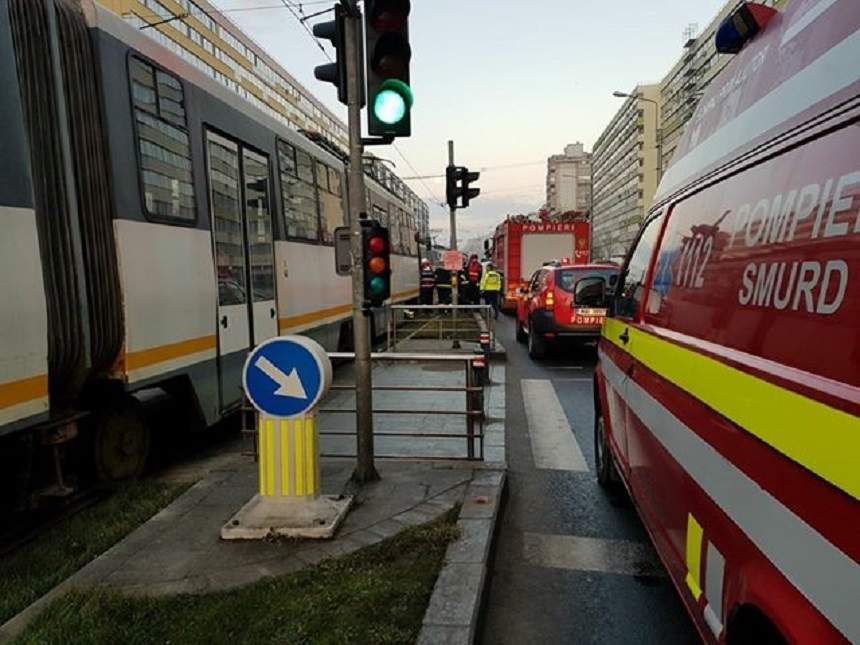 Accident teribil în Bucureşti! O femeie a murit în această dimineaţă, călcată de tramvai