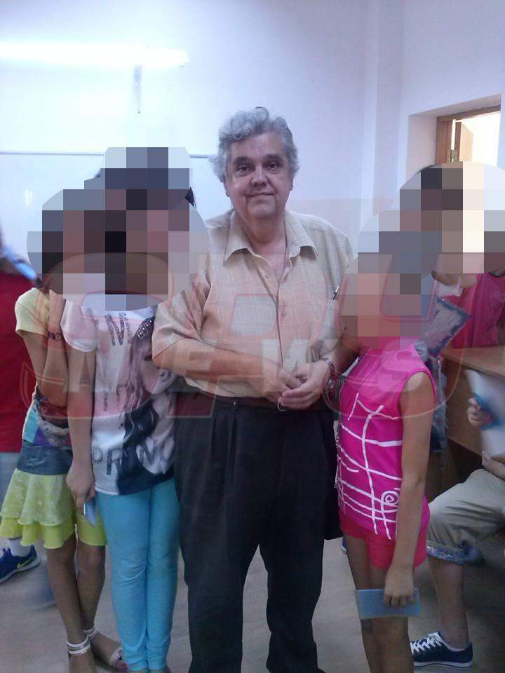 Mesajele înfiorătoare ale profesorului pedofil către elevii săi! Părinţii au rămas mască