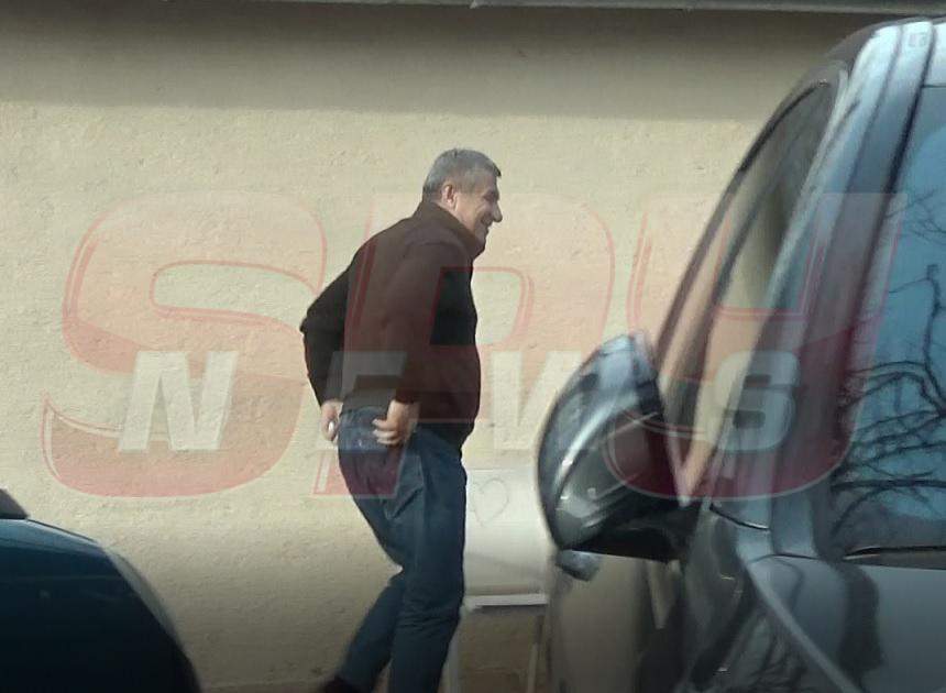 VIDEO PAPARAZZI / Apucături de mafiot pentru Victor Becali! Cum a aşteptat fostul impresar sentinţa din dosarul „Mită pentru judecătoare”