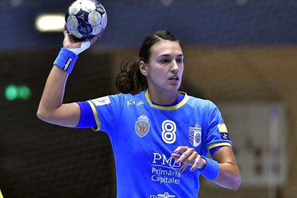 ULUITOR! Cristina Neagu câştigă mai mult decât Denis Alibec! Salariul fabulos pe care handbalista îl încasează la CSM Bucureşti