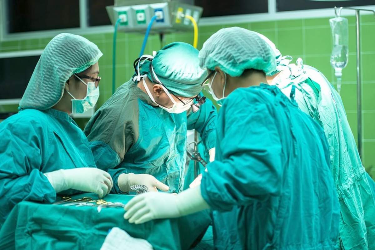 Răzbunare cruntă! O femeie i-a tăiat organele genitale soţului pentru că bănuia că o înşală