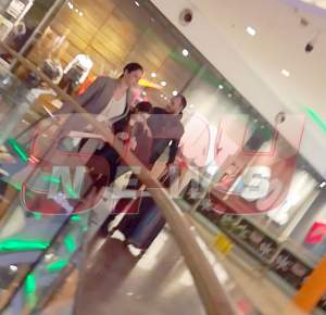 ”Zână” și la mall! Cum s-a comportat Andreea Marin cu iubitul, de față cu fetița sa! Video paparazzi