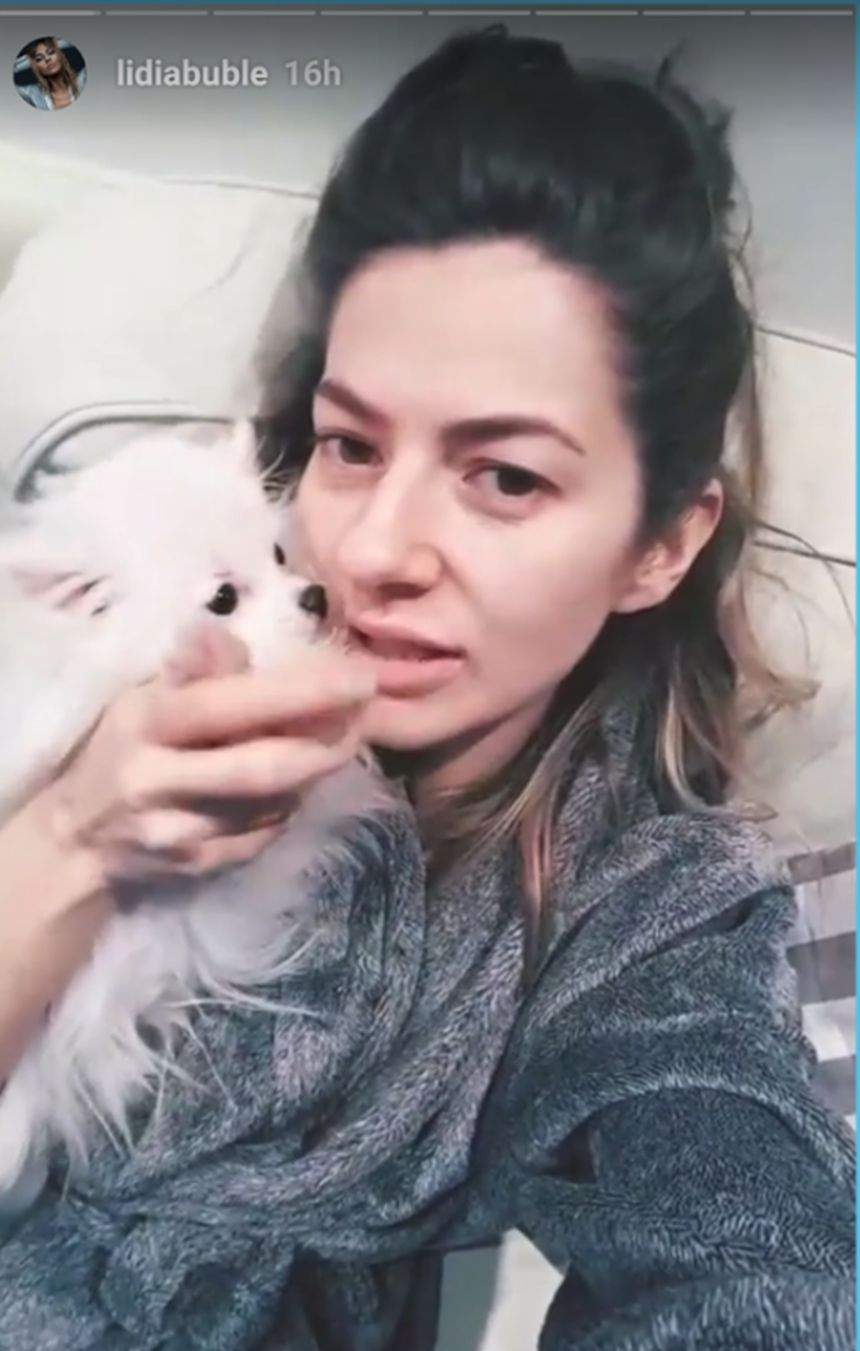 FOTO / Lidia Buble, în ipostaze aşa cum doar Răzvan Simion o vede în intimitate. Artistei nu i-a fost deloc ruşine