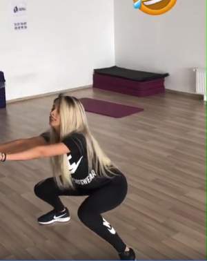 VIDEO / Cristina Pucean face sport pe manele! Cum se luptă blondina să aibă un posterior şi mai bombat