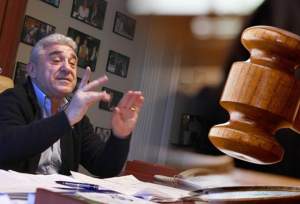 Giovani Becali are din nou probleme cu legea! Chemat de urgenţă în faţa judecătorilor