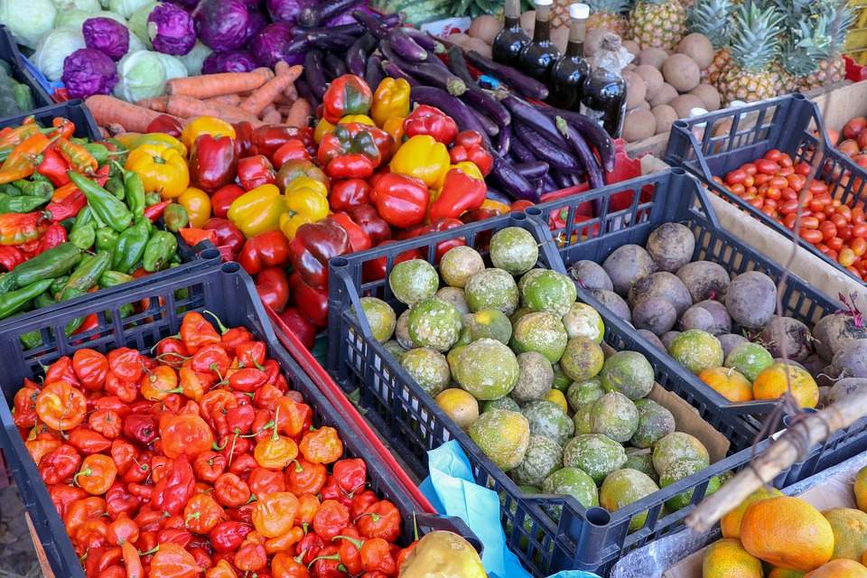 FOTO / Descoperă fructul miraculos care te ajută să te păstrezi tânăr. Numele lui este mai cunoscut decât ai crede