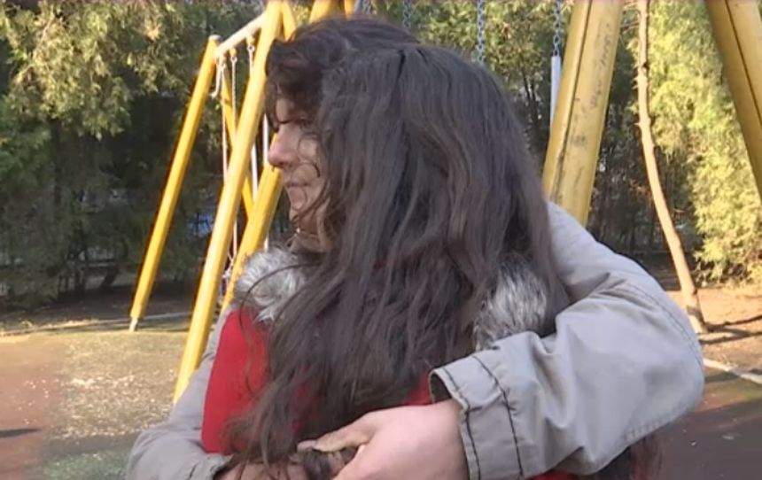 VIDEO / O femeie îşi acuză soţul că şi-ar fi abuzat propria fiică de 9 ani. Care este reacţia bărbatului