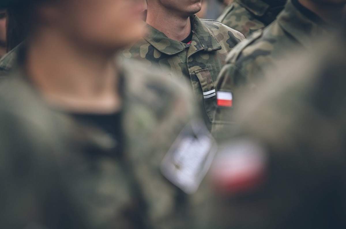 BANCUL ZILEI: "Un soldat aflat în Irak primeşte o scrisoare de despărţire de la iubita sa de acasă"