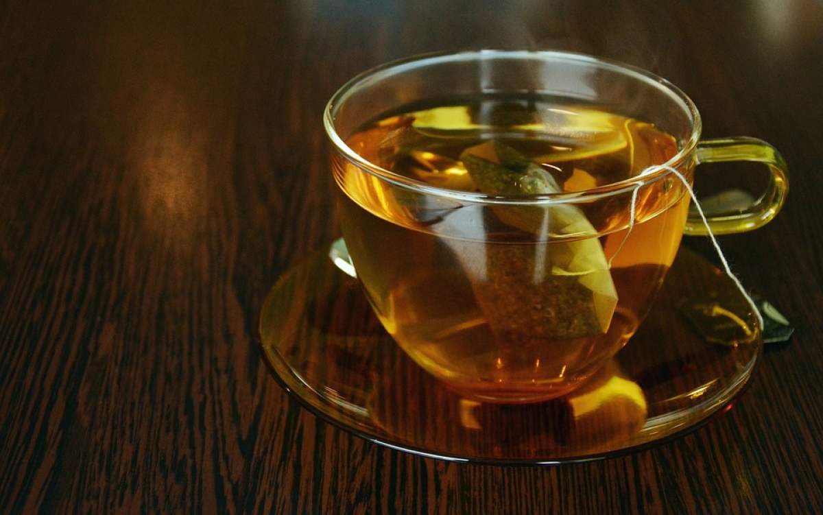 FOTO / Şoc cu ceaiul de soc. Beneficiile cunoscutului remediu naturist sunt uimitoare