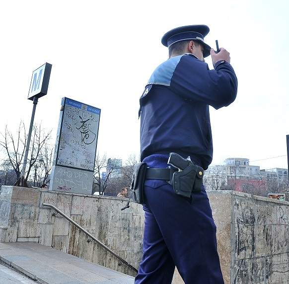 Tragedie evitată în ultima clipă, la metrou! Victima a fost salvată după o acţiune ca în filme