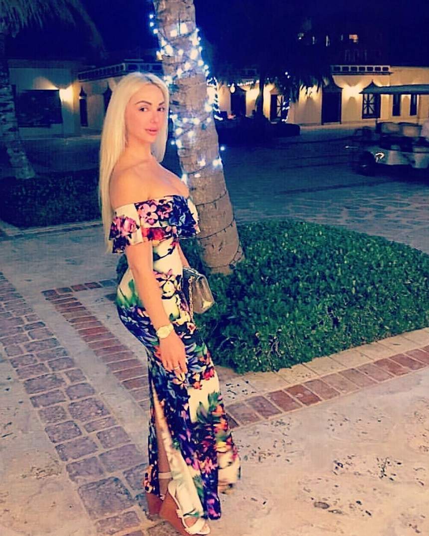 Carmen Harra a mers la medicul estetician. Ce intervenţii şi-a făcut clarvăzătoarea