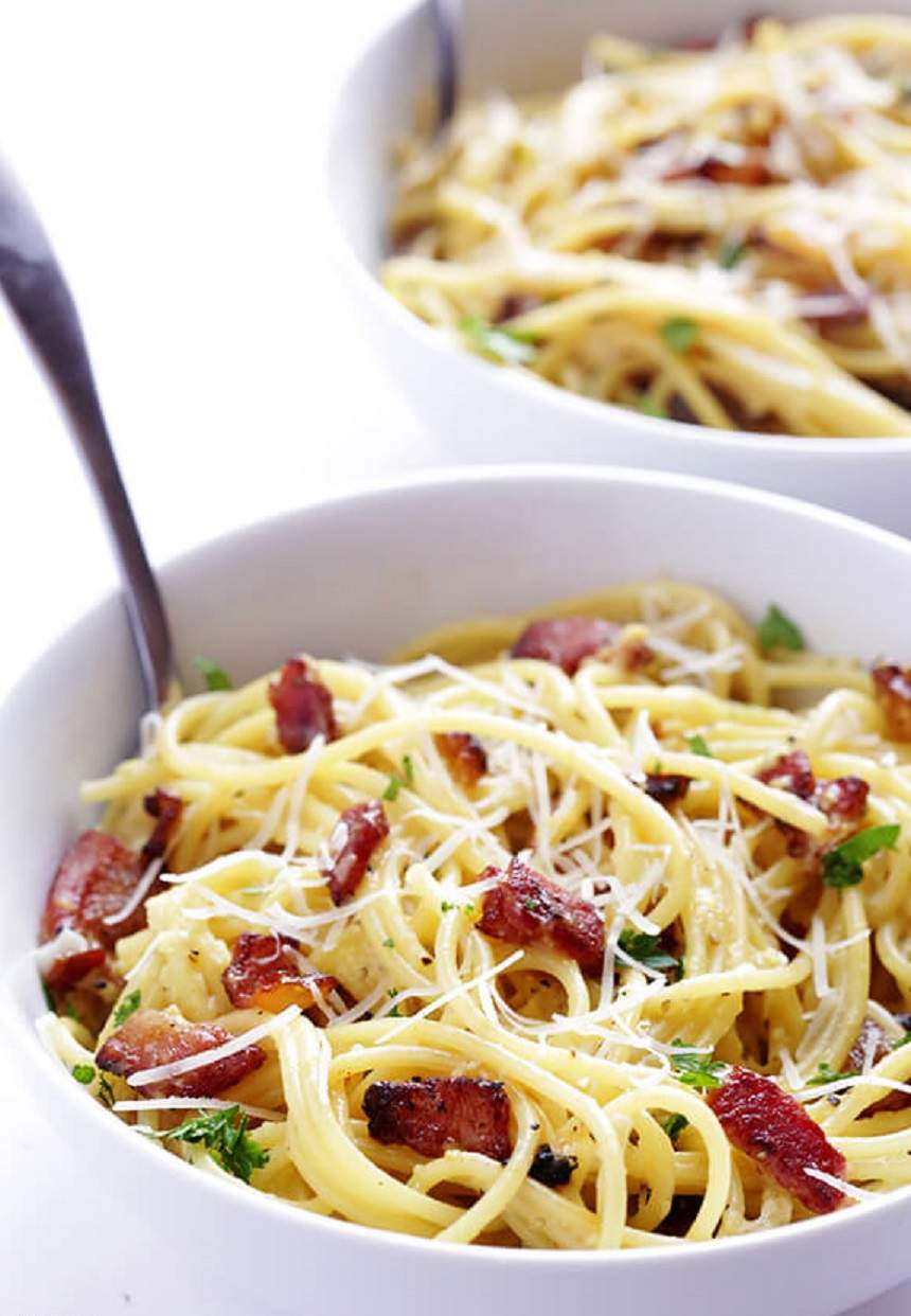 Un preparat ce se găteşte rapid! Spaghete Carbonara