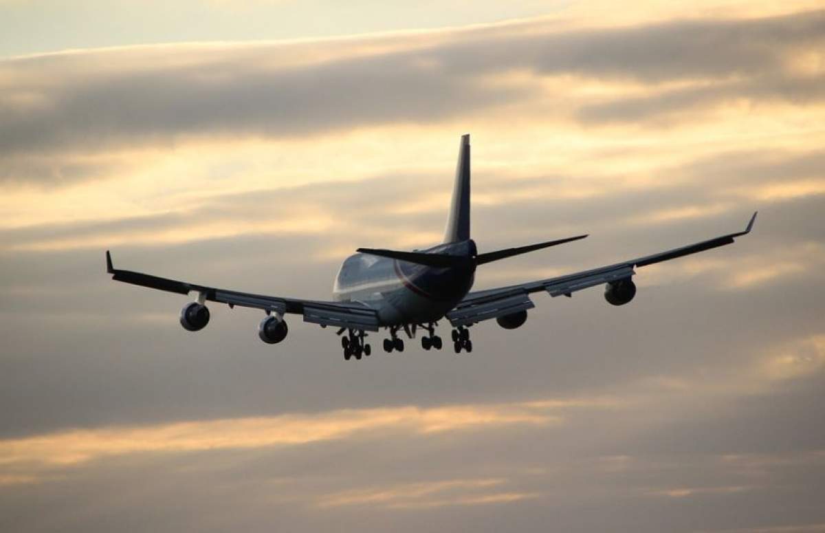 Incident, vineri seară, pe Otopeni. Un avion a fost nevoit să se întoarcă pe aeroport