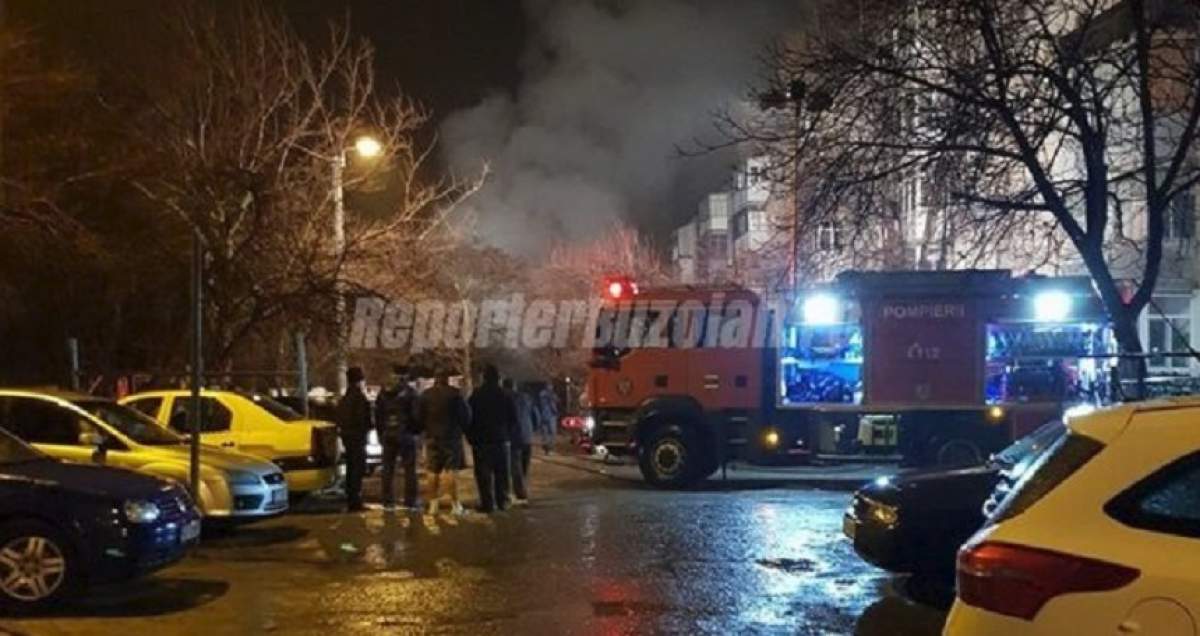 Incendiu puternic în Sărata-Monteoru! O femeie a murit, iar mama ei a fost intoxicată cu fum