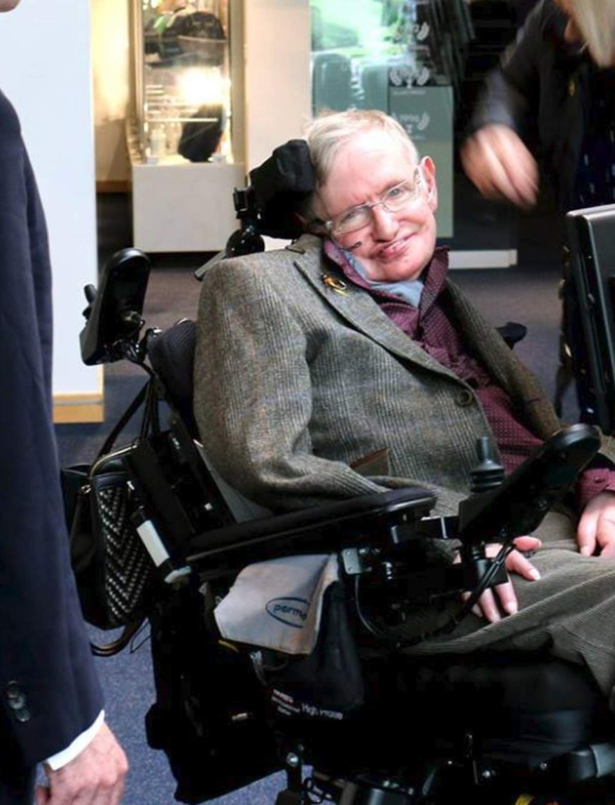 Stephen Hawking a încetat din viaţă. Fizicianul britanic avea 76 de ani