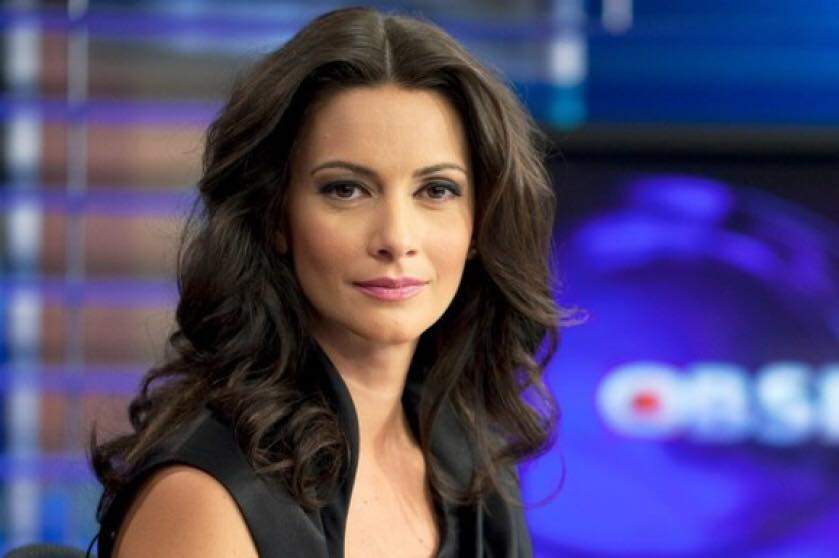 Andreea Berecleanu, secretele tenului perfect. Aceasta este masca de față care te scapă de petele de pe piele