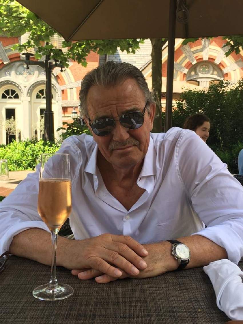 FOTO / Îţi mai aduci aminte de Victor Newman din  "Tânăr şi neliniştit"? Uite cât de mult s-a schimbat actorul în toţi aceşti ani