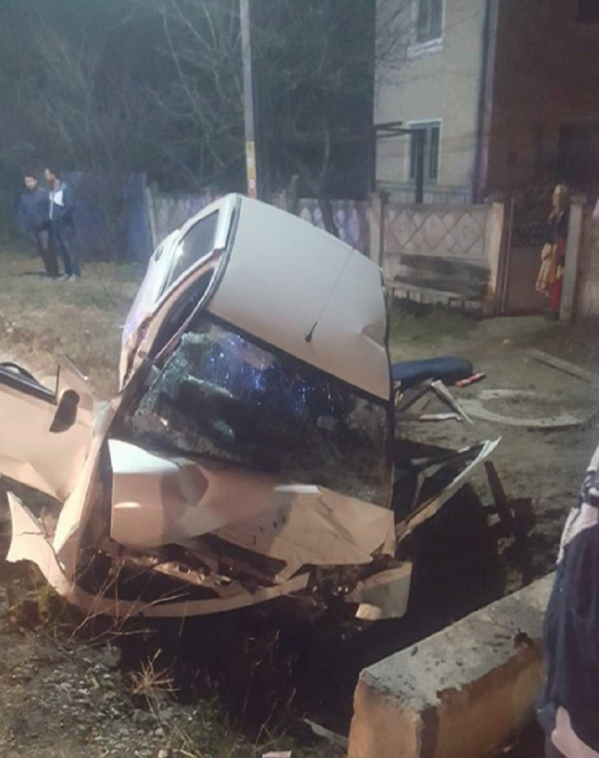 FOTO / Accident grav în Gorj! Un tânăr de 22 de ani a murit